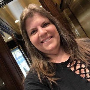 Meet your Posher, Tonya